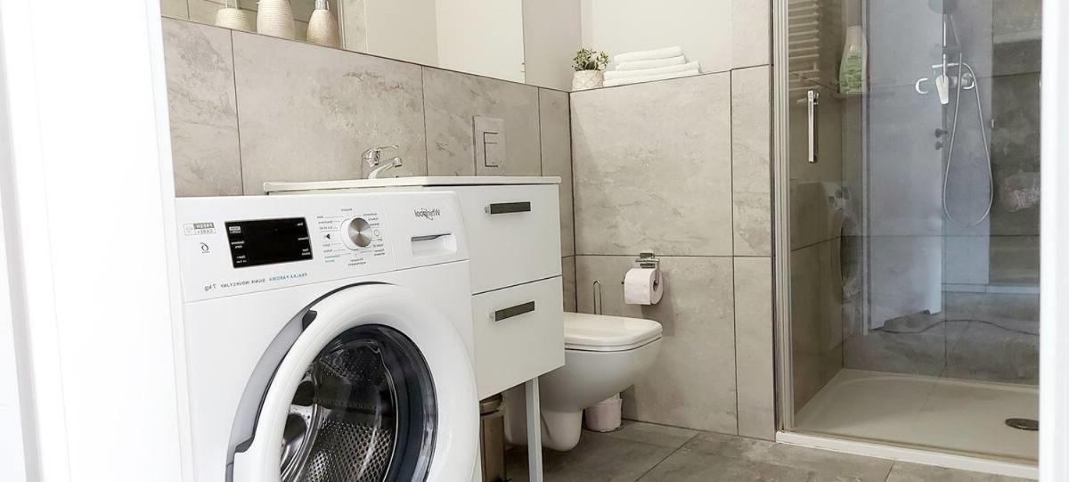 Liza Lux Apartments I Old Town بوزنان المظهر الخارجي الصورة