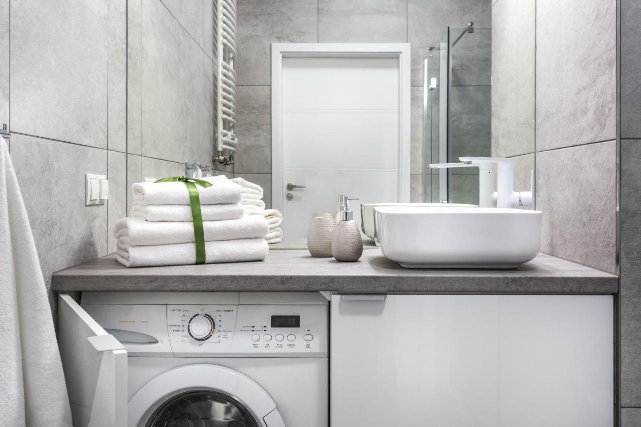 Liza Lux Apartments I Old Town بوزنان المظهر الخارجي الصورة